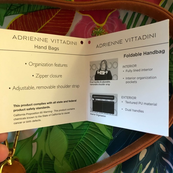 Adrienne Vittadini- “Saffiano Collection” handbag - Picture 5 of 8